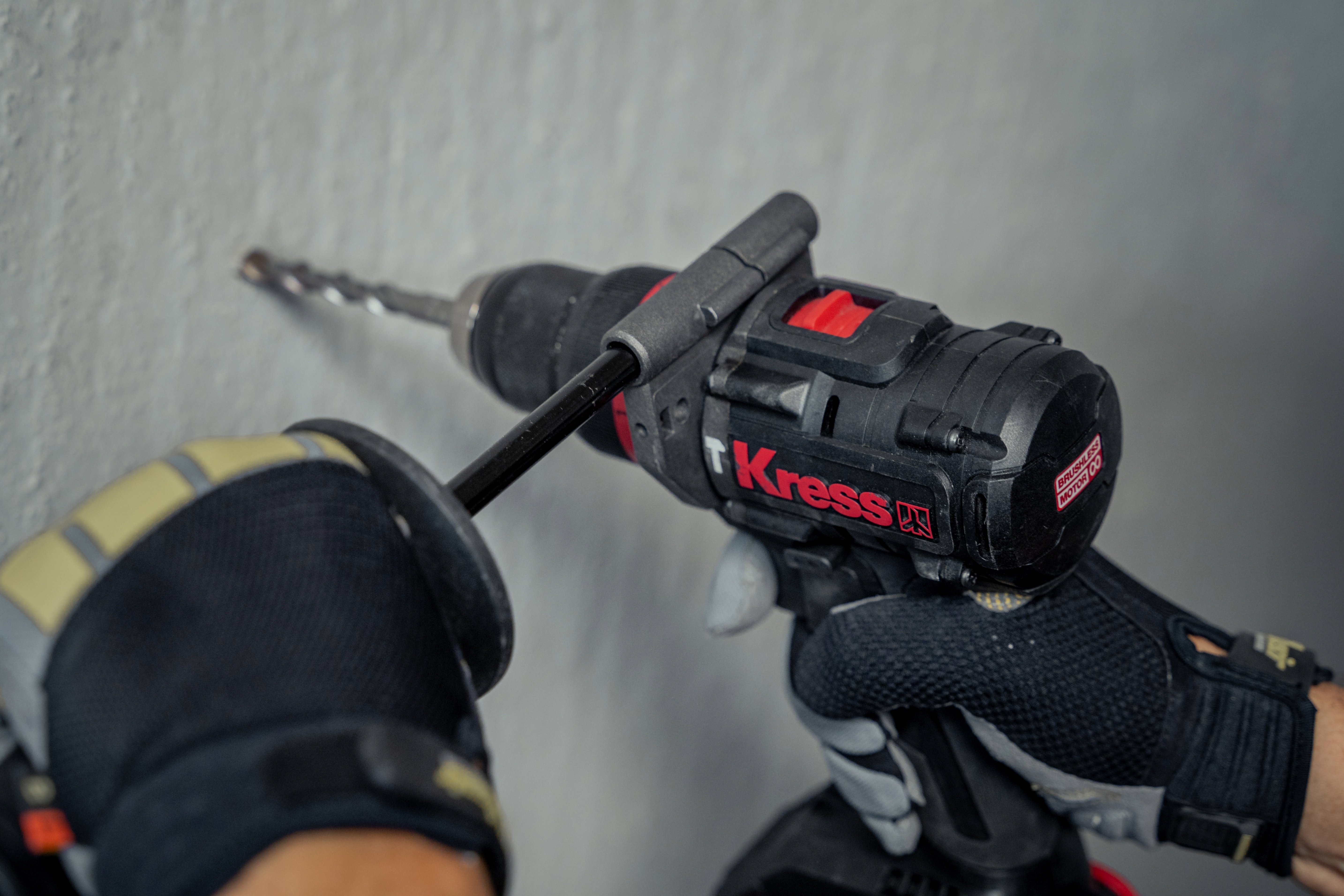 Taladro Percutor Brushless 20V 2bat 5Ah 150Nm